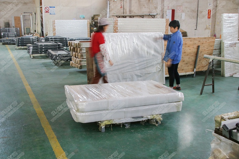 鋁合金門窗10大品牌廠家該如何在門窗市場(chǎng)中占據(jù)有利的市場(chǎng)地位？