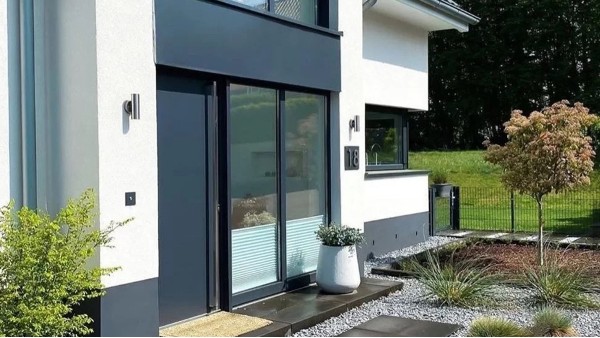 日子過久了才發(fā)現(xiàn)，家里使用樓上樓節(jié)能系統(tǒng)門窗很有必要！