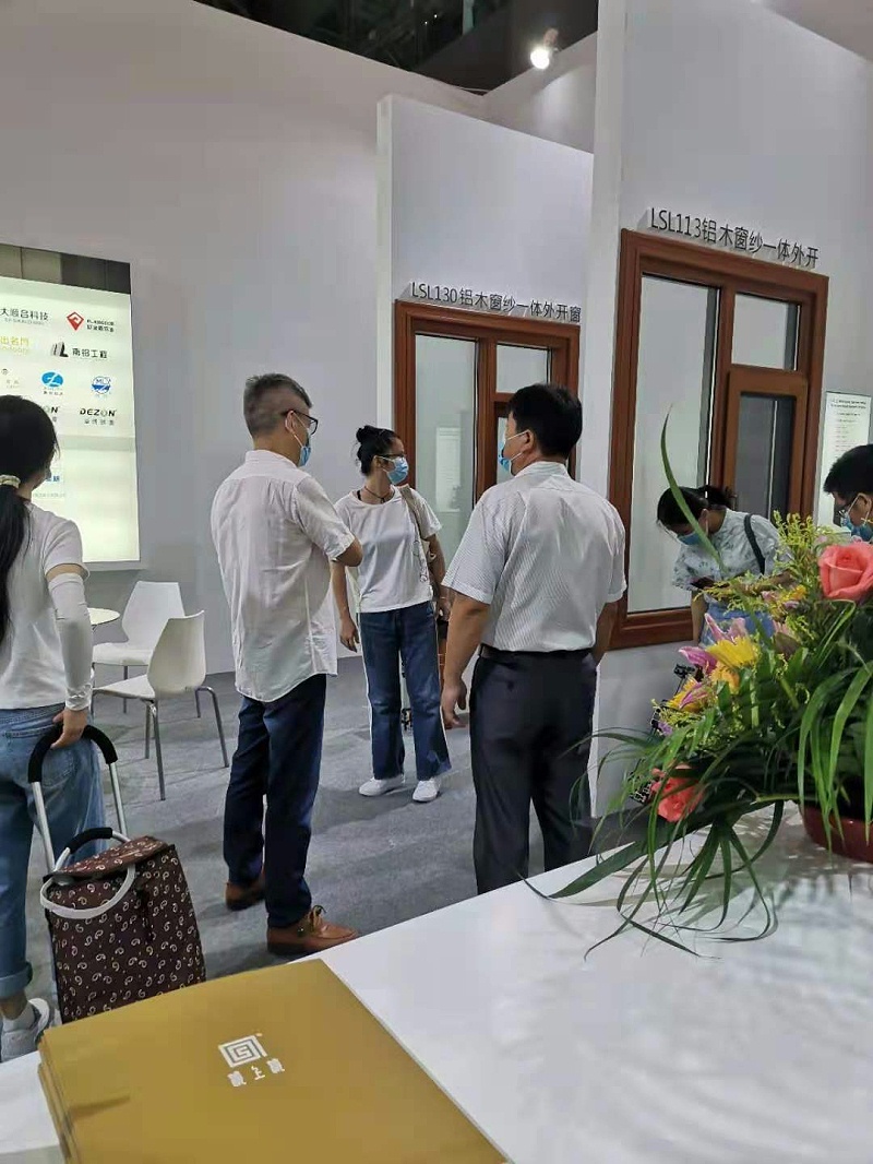 2021廣州建博會 | 樓上樓健康鋁木系統(tǒng)門窗精彩回顧！