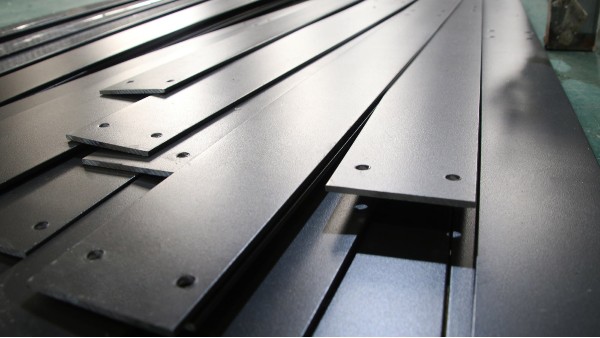 酒店裝飾門窗工程應(yīng)該選用什么品牌的門窗幕墻供應(yīng)商？