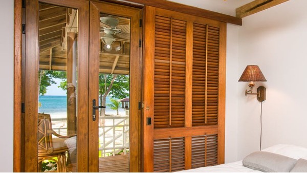 鋁合金門窗多少錢一平米？樓上樓門窗告訴你別再被忽悠！